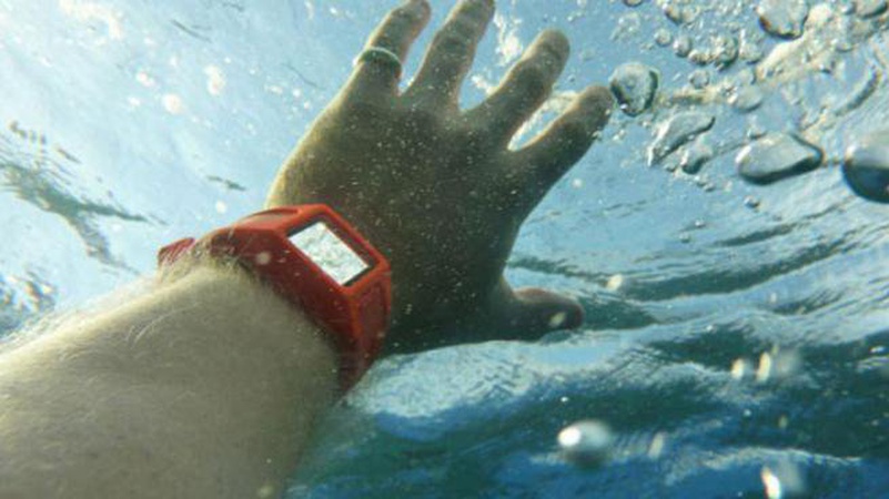 Встигли вхопити за руку: у Стиру ледь не втонув п’яний лучанин