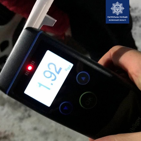 Лучанин подзвонив у поліцію і «здав» п’яного водія, який скоїв ДТП