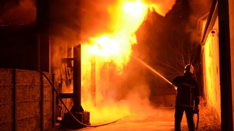 За минулу добу на Волині горів цегляний будинок