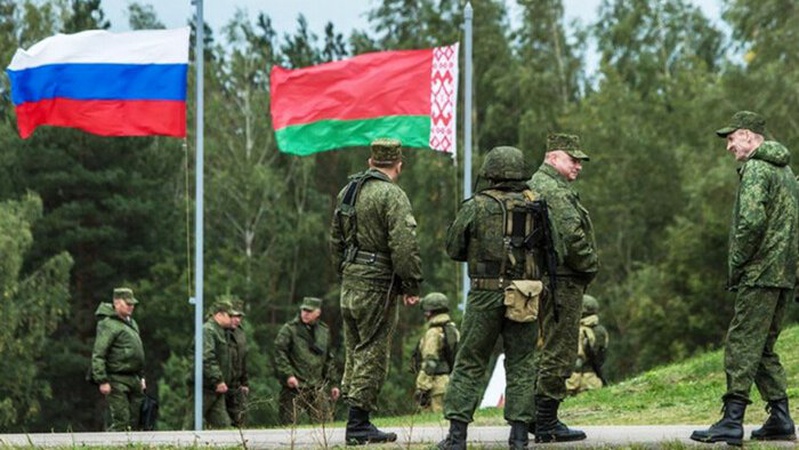 Білорусь знову продовжила військові навчання з рф