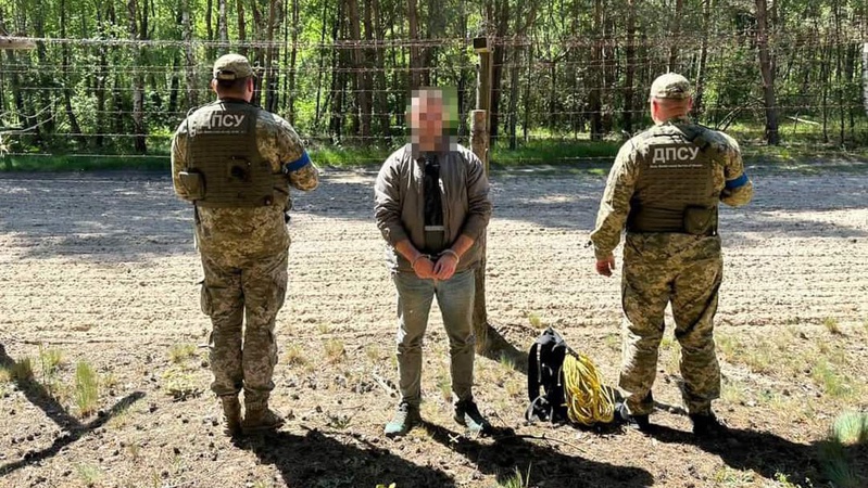 Волинські прикордонники затримали ухилянта, який планував переплисти річку Західний Буг