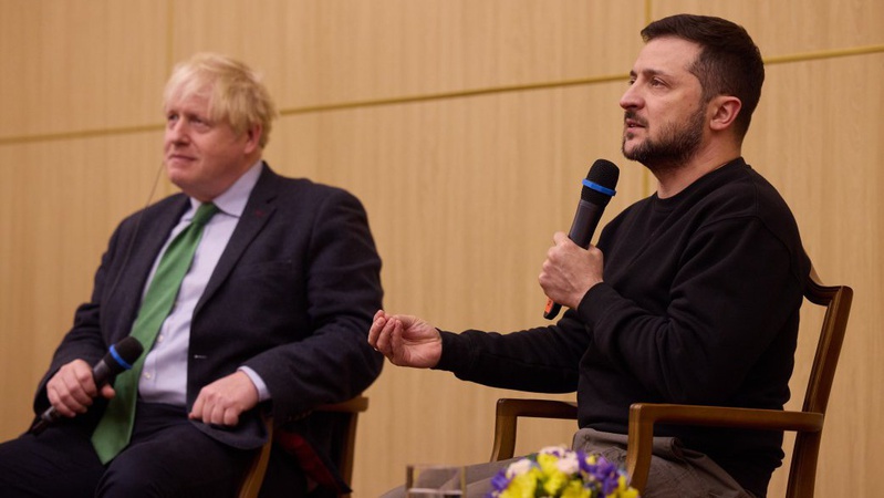 Військове керівництво отримало завдання створити резерви особового складу, – Зеленський