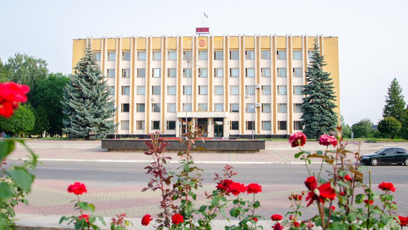 У Нововолинську – нові керівники освіти та культури