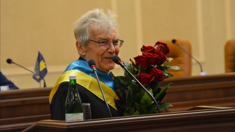 Почесним громадянином Волині став Олександр Каліщук