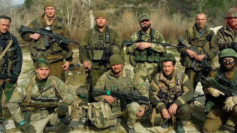 РФ змінює тактику на Луганщині: у бій кидають вагнерівців і зеків