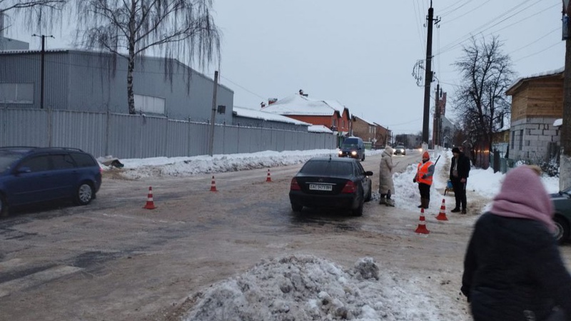 На Волині легковик збив жінку на пішохідному переході