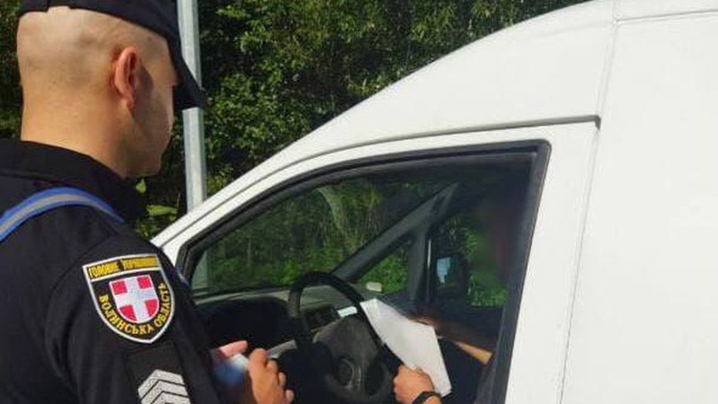 На Волині поліціянти продовжують ловити порушників ПДР