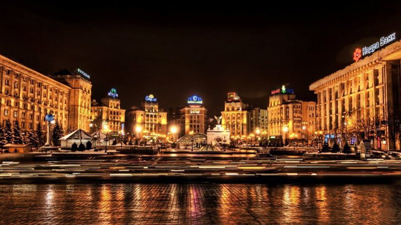 У деяких ресторанах Києва частують чиновників під час комендантської години. ФОТО, ВІДЕО