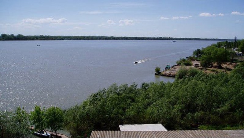 Перші вісім іноземних суден прибули до портів України для вивезення зерна
