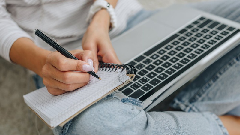 Українських підлітків запрошують на безкоштовні онлайн-заняття