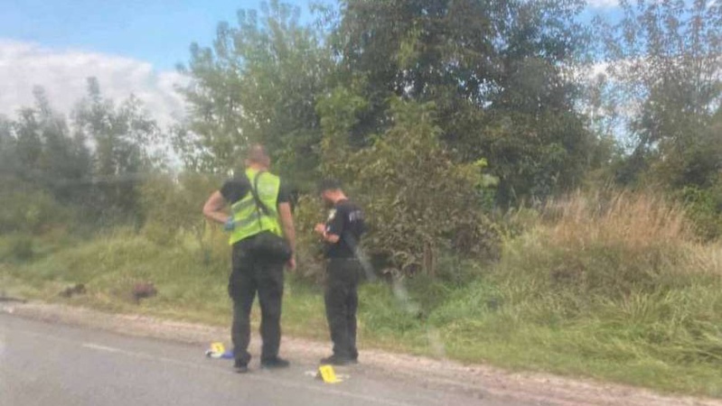 У місті на Волині бус збив велосипедиста – він у комі