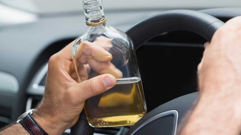 У Луцьку зловили п’яного «в дрова» водія. ВІДЕО