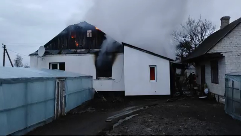 У селі на Волині згоріли в хаті двоє людей