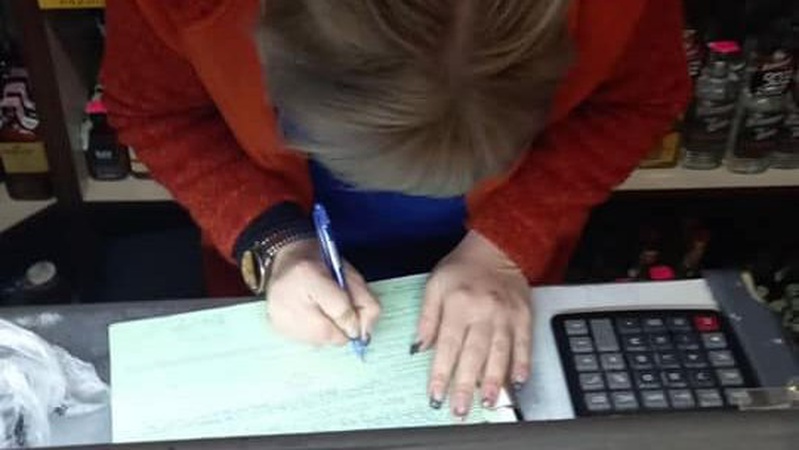 У Луцьку продають алкоголь у нічний час: як покарали продавчиню