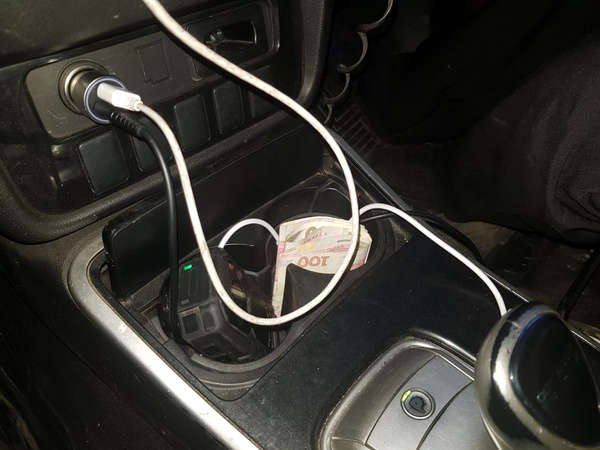 Водій маршрутки з Ковеля тицьнув поліції хабаря