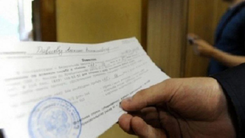 В Україні розширили коло тих, хто може вручати повістки: деталі