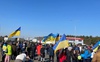 Рашистські вантажівки не перетнуть кордон