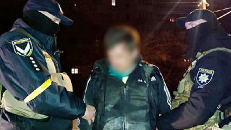 Волинянин на дачі виготовляв амфетамін: заробляв понад 200 тисяч в місяць. ФОТО