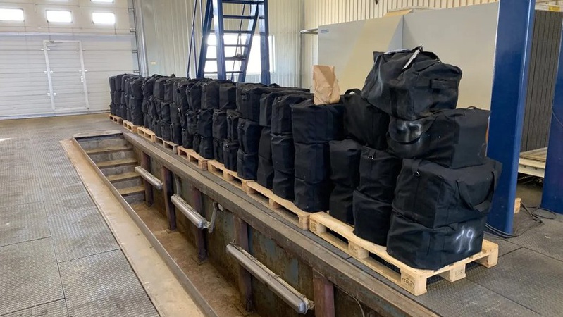 В Естонії затримали судно з 3,5 тоннами кокаїну, який везли до Росії