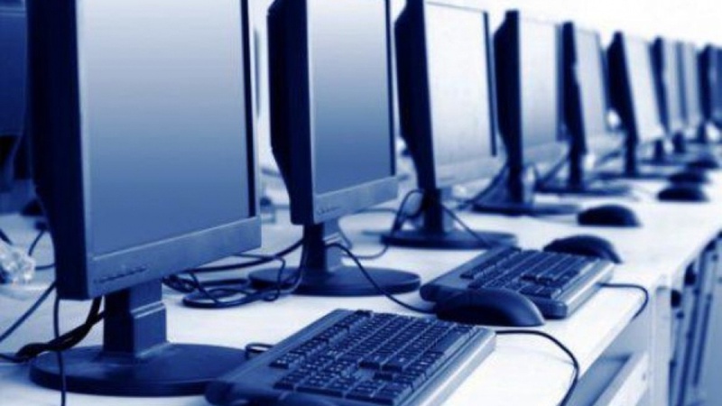 В Україні школа, де вакциновані понад 80% персоналу, може виграти 10 комп’ютерів