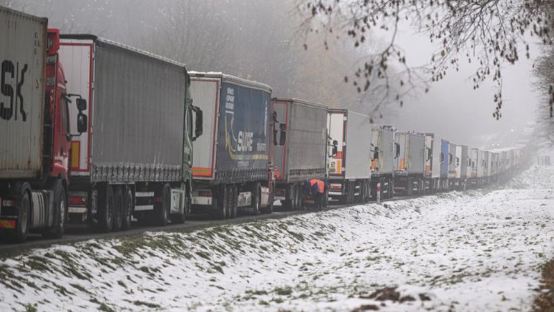 На пункті пропуску «Ягодин - Дорогуськ»  розблокували рух вантажівок