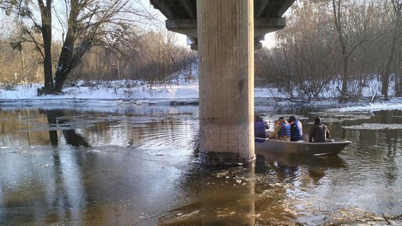 На Волині в річці Стир другу добу шукають зниклого 21-річного хлопця