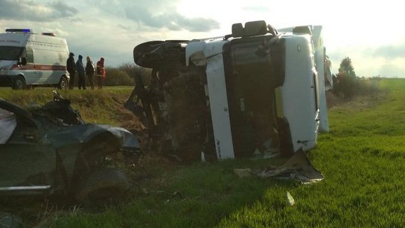 Трагедія волинської сім’ї: мама померла, а тато з двома дітьми загинув в автокатастрофі