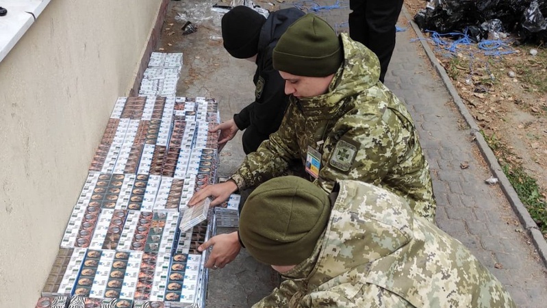 На Волині у вантажному потязі знайшли понад чотири тисячі пачок контрабандних цигарок