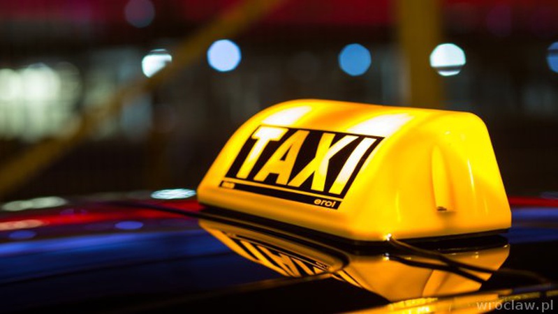 На Волині молодики до напівсмерті побили таксиста і вивезли на кладовище