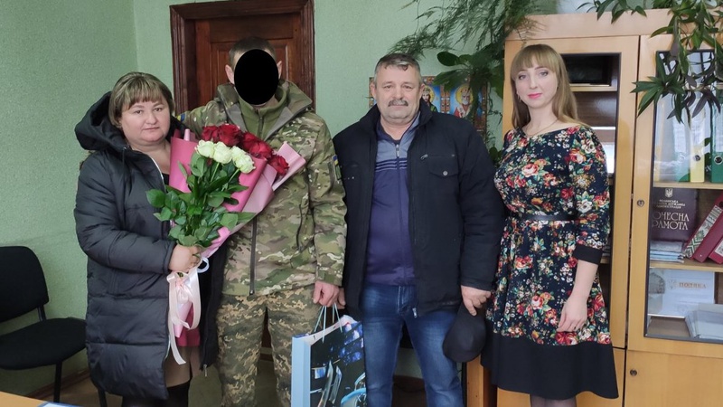 Весілля під час війни: у Ратному одружилися військовий Анатолій та його кохана Лідія