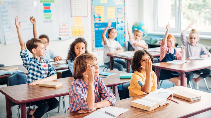 В Україні для учнів 4 та 9 класів скасовують державну атестацію