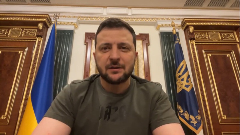 Зеленський анонсував запровадження спільного митного контролю з Польщею