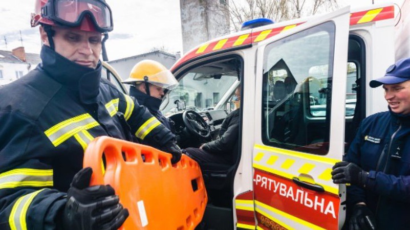 Майже 200 волинян записались в добровольче формування рятувальників