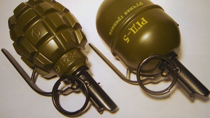 У Луцьку чоловік носив при собі гранати