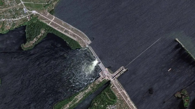 У США заявили, що супутники зафіксували вибух на Каховській ГЕС перед її руйнуванням