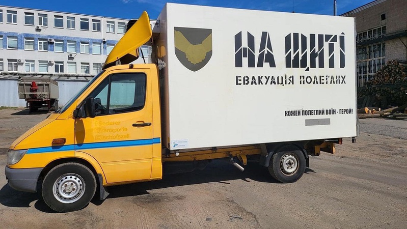 Просять гідно зустріти: до Луцька везуть тіла загиблих Героїв