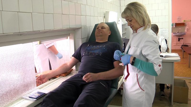 У місті на Волині більше сотні людей здали кров для військових