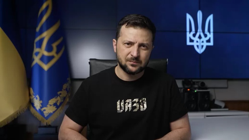 Бахмут тримається: Зеленський розповів про ситуацію на фронті