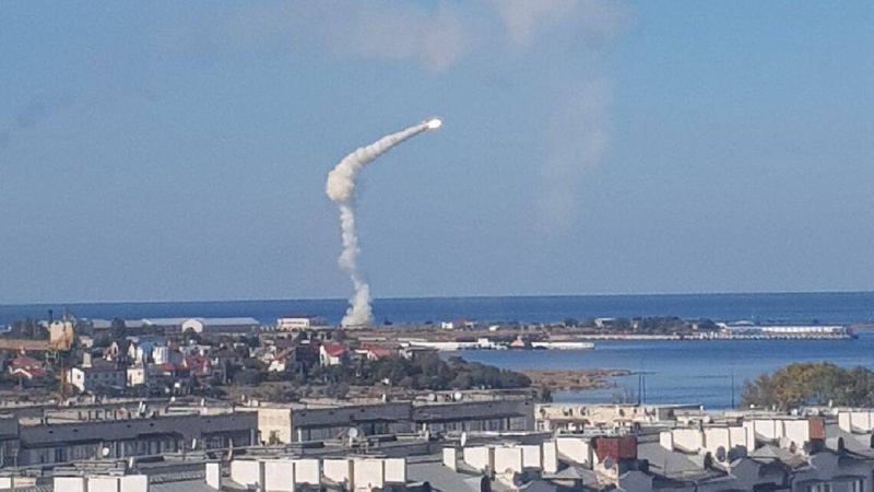 Окупантів у Криму знов атакували БПЛА