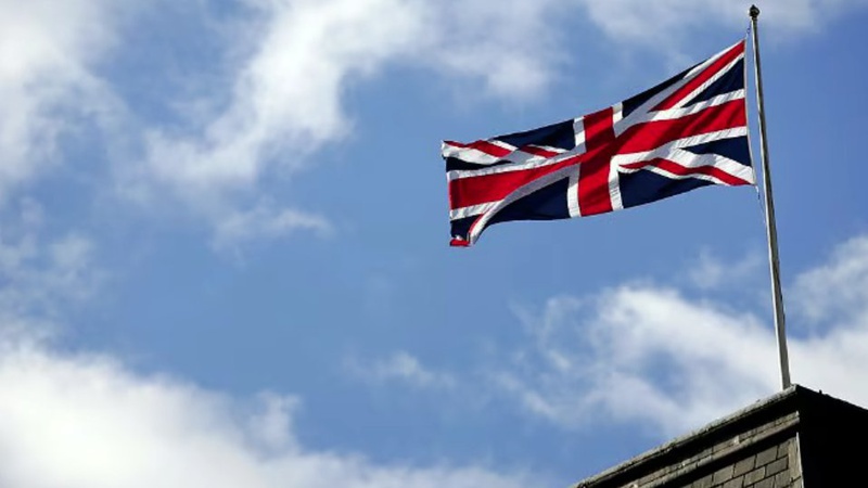 Британський уряд попередив, що тисячі біженців з України можуть втратити дах над головою