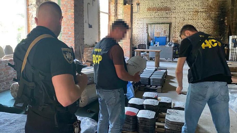 У Луцьку затримали жінку, яка продавала великі партії військової амуніції, отриманої з Євросоюзу