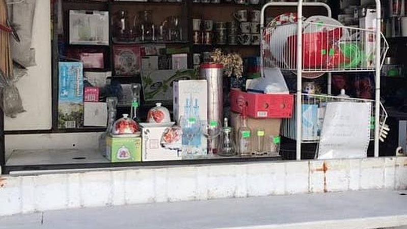 У Луцьку торгують горілкою з-під прилавку