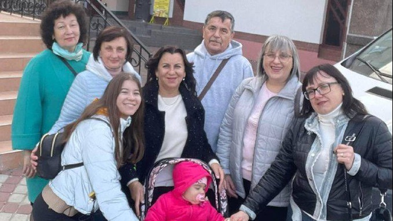 «Вони для мене – сім’я», - волинянка безоплатно прихистила чимало переселенців