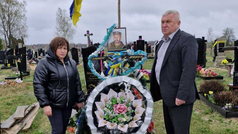 Сестрі загиблого Героя з Волині вручили його посмертну нагороду