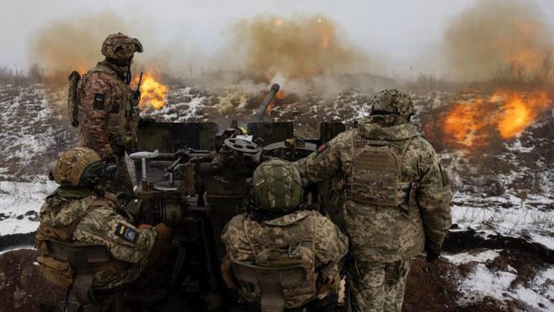 За минулу добу ліквідовано 900 росіян, 1 літак та 13 танків