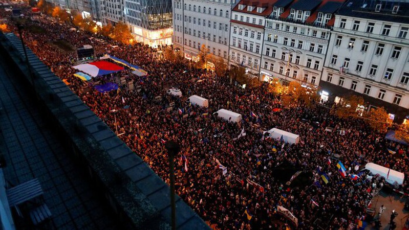 У Празі відбувся багатотисячний мітинг на підтримку України