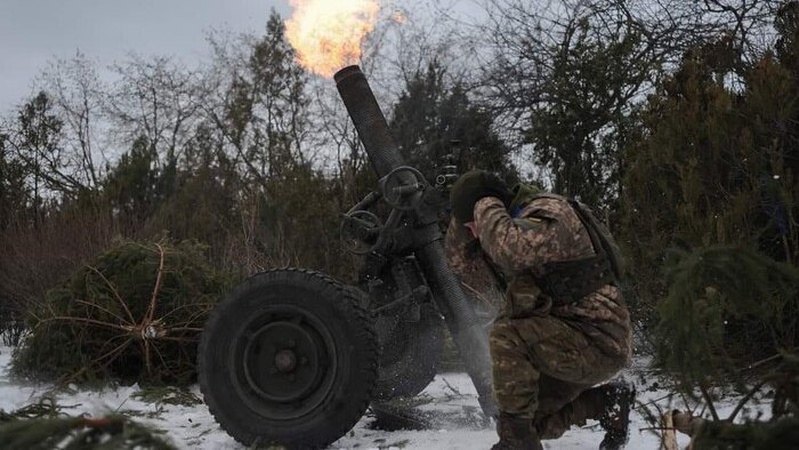 ЗСУ відбили атаки росіян біля Бахмута, на двох напрямках ворог обороняється, – Генштаб
