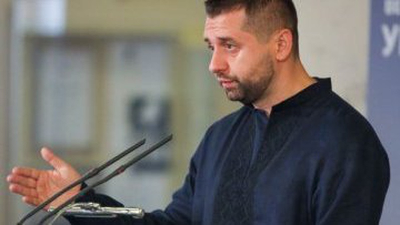 Наступний тиждень може бути важким – влада і військові готуються, – Арахамія