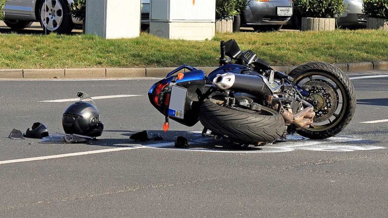 Впав з мотоцикла: на Волині госпіталізували 20-річного водія