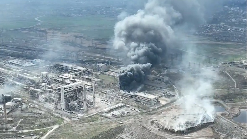 Бійці «Азову» вийшли на зв'язок: командування на заводі «Азовсталь»